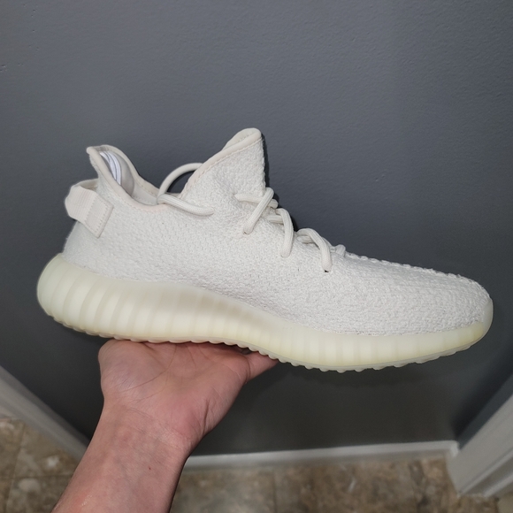 Yeezy Boost 350 V2 Triple white/ Cream main image 7